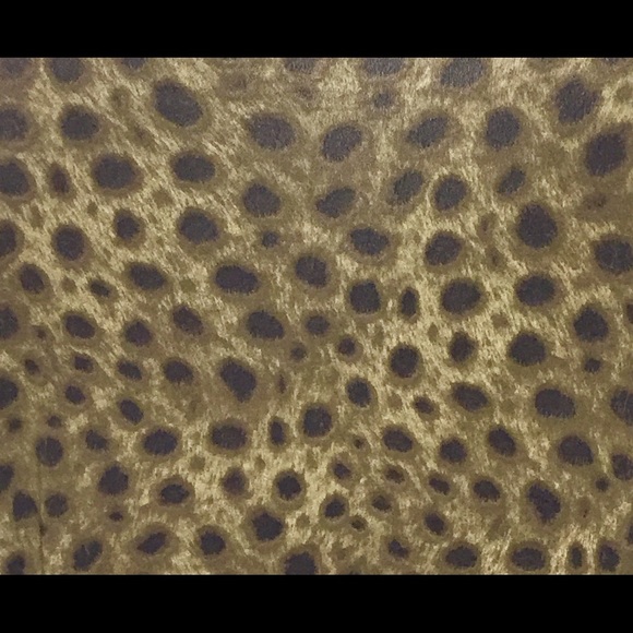 Michael Kors Exotic Animal Print 3/4 Sleeve Top - Picture 5 of 6